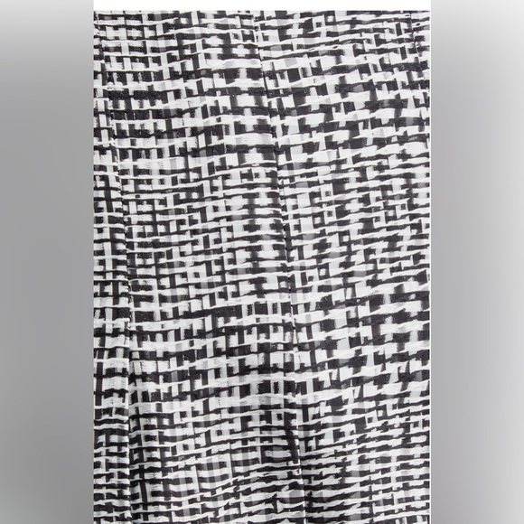 Warped Houndstooth Fringe Trim Wrap Skirt - Picture 8 of 10